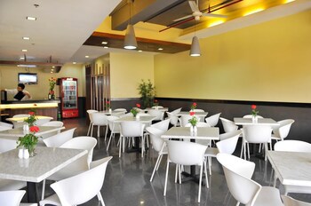 Express Inn - Cebu Hotel