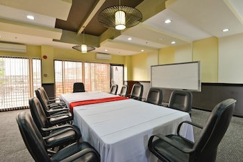 Express Inn - Cebu Hotel