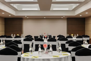 Golden Tulip Gurgaon - Sector 29