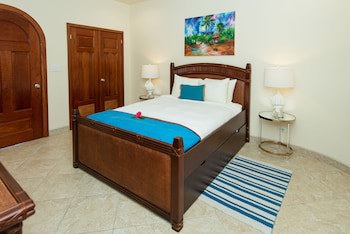 Grand Caribe Belize