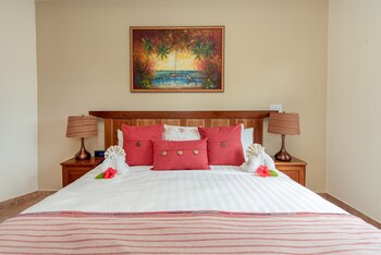 Grand Caribe Belize