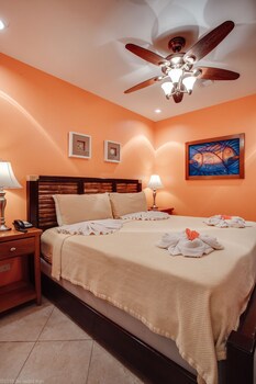 Grand Caribe Belize