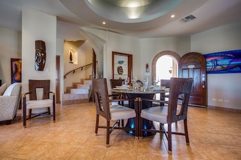 Grand Caribe Belize