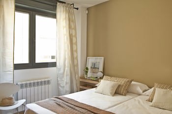 Ainb Sagrada Familia Apartments