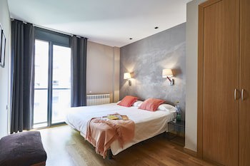 Ainb Sagrada Familia Apartments