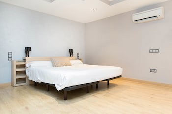 Ainb Sagrada Familia Apartments