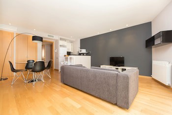 Ainb Sagrada Familia Apartments