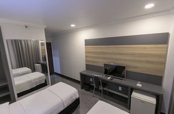 Da Vinci Hotel & Conventions