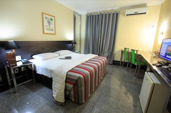 Da Vinci Hotel & Conventions