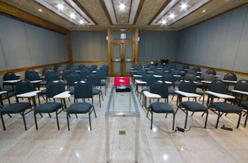 Da Vinci Hotel & Conventions