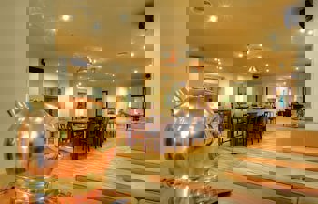 Lvzz Hotel - Boutique Class