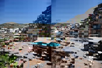 Lvzz Hotel - Boutique Class