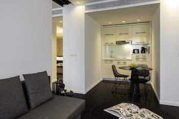 B-Aparthotel Regent