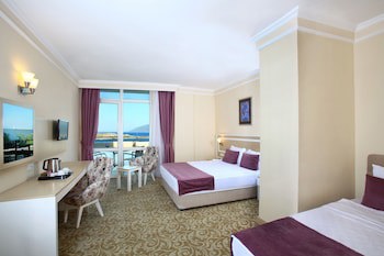 Royal Arena Hotel & Resort Spa fotoğrafı