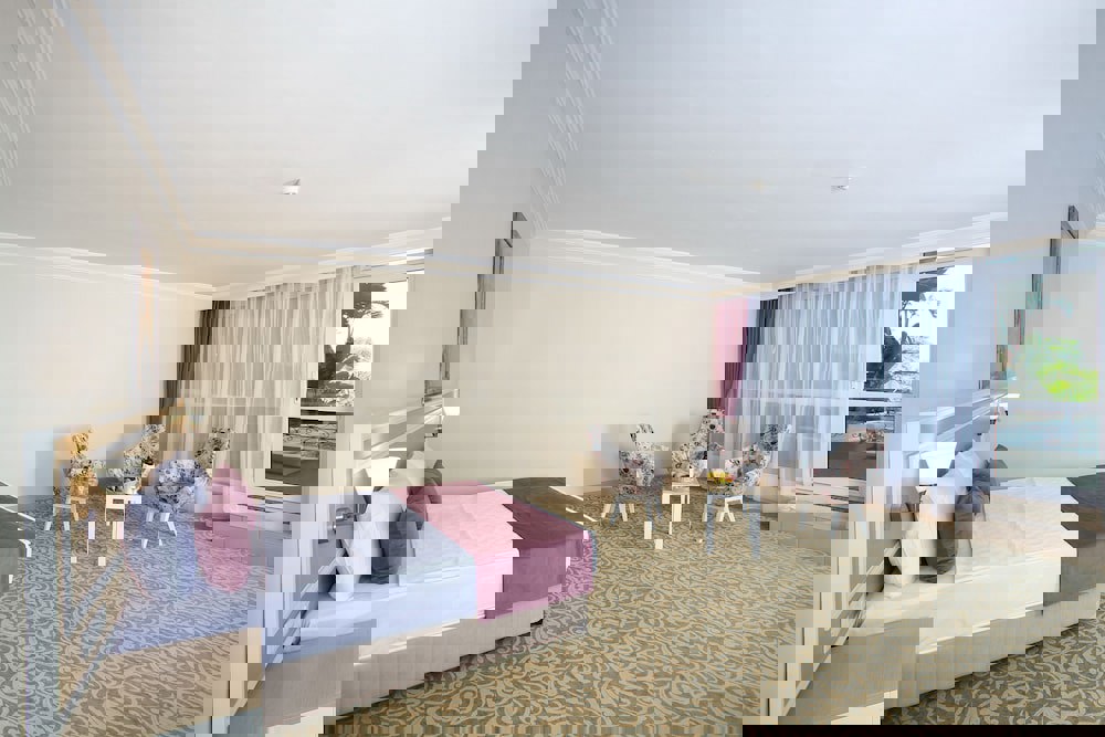 Royal Arena Hotel & Resort Spa