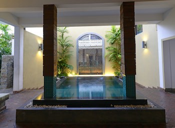 Colombo Court Hotel & Spa