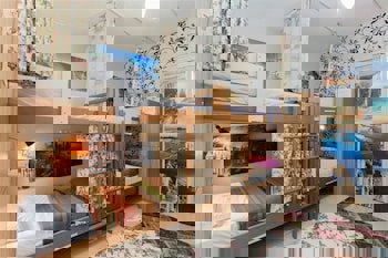 Taksim Green House Hostel