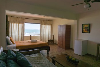Don Giovanni Balinese Suites & Gelateria