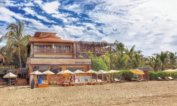 Don Giovanni Balinese Suites & Gelateria