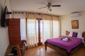 Don Giovanni Balinese Suites & Gelateria