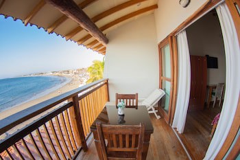 Don Giovanni Balinese Suites & Gelateria