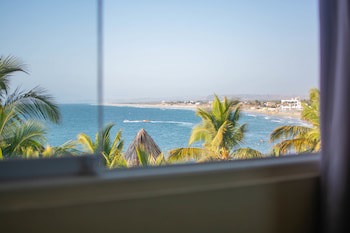 Don Giovanni Balinese Suites & Gelateria