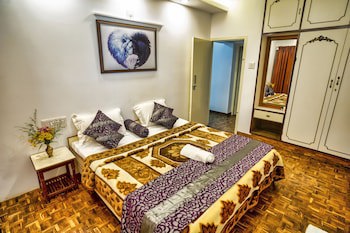 Fortune Retreats