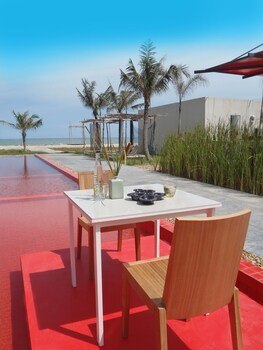 Red Z The Ocean