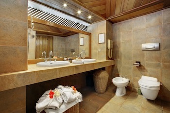 Gangehi Island Resort