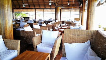 Gangehi Island Resort