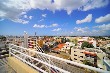 Tropical Island  Aparthotel
