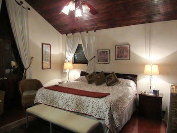 The Cariari Bed And Breakfast