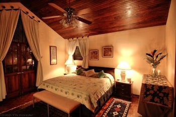 The Cariari Bed And Breakfast