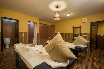 Pokhara Grande