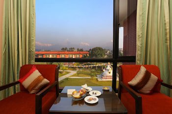 Pokhara Grande