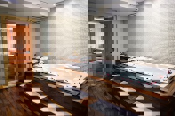 Ramada By Wyndham Istanbul Grand Bazaar