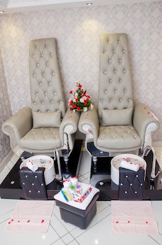 Best Western Plus Meridian Hotel