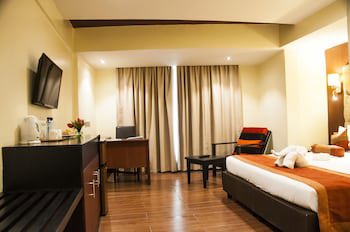 Best Western Plus Meridian Hotel