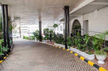 Best Western Plus Meridian Hotel