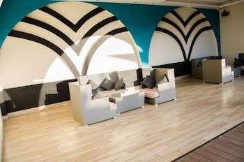 Best Western Plus Meridian Hotel