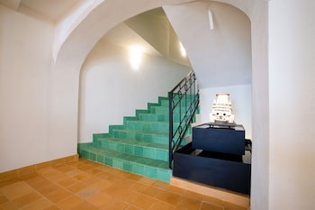 Hotel Emilia Castillo
