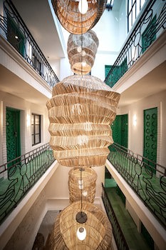 Hotel Emilia Castillo