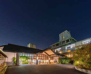 Satoyu Mukashibanashi Yuzanso Ryokan