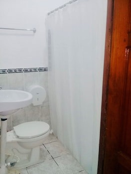 Hc Liri Hotel