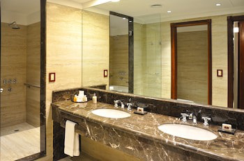 Amerian Hotel Casino Carlos V