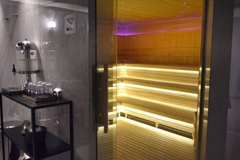 Amerian Hotel Casino Carlos V