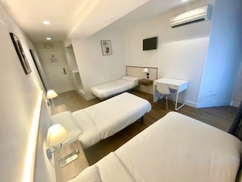 Far Home Gran Via