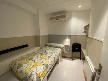Far Home Gran Via