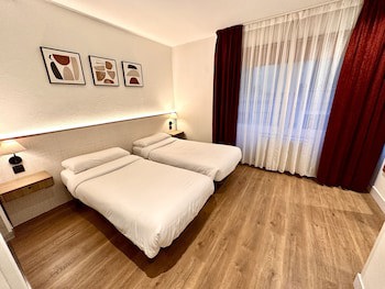 Far Home Gran Via