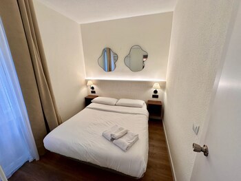 Far Home Gran Via